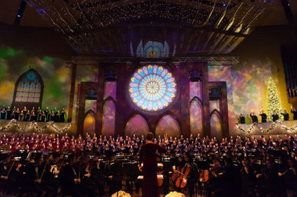 Christmas at Luther, Every Voice in Concert Ring. Photo by Nathan Riley